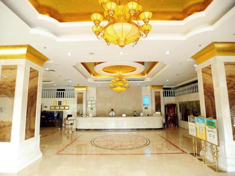 Vienna Hotel Shenzhen Longhua Qinghu Road Eksteriør billede